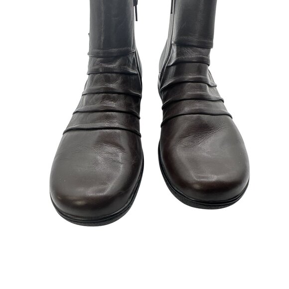 Clarks SZ 10 Stylist Casual Zip Ankle Boots Dark Brown Comfortable Bootie - Picture 8 of 9